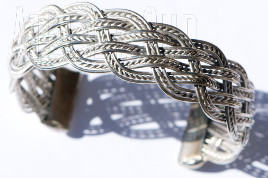 Arc handgemaakte verzilverde armband