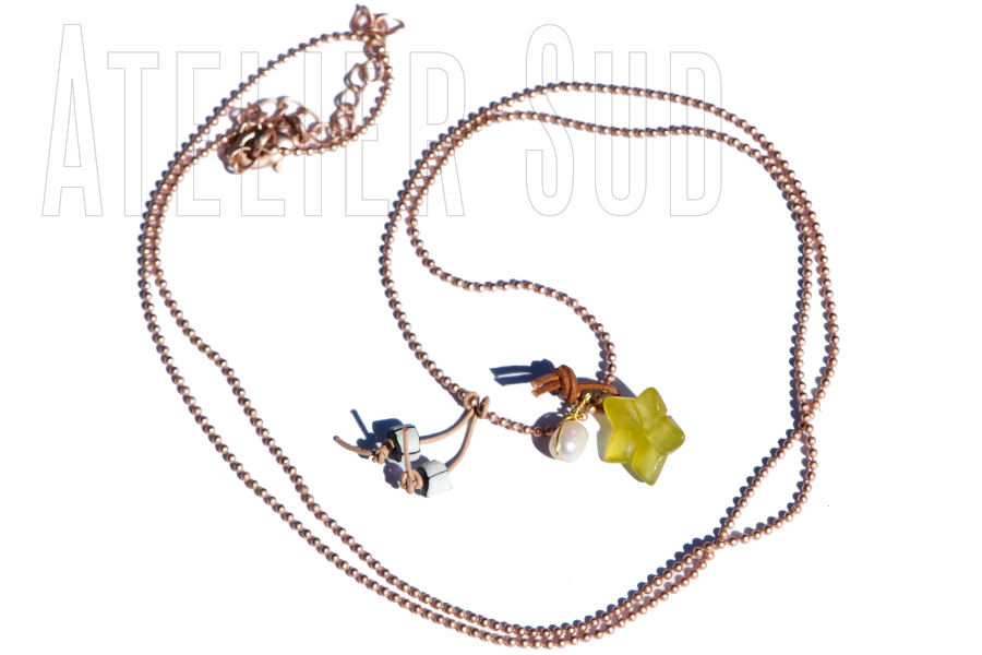 handgemaakte ketting iris rose groene jade