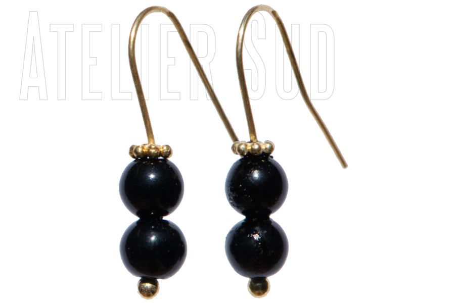 handgemaakte oorbel preto zwarte onyx
